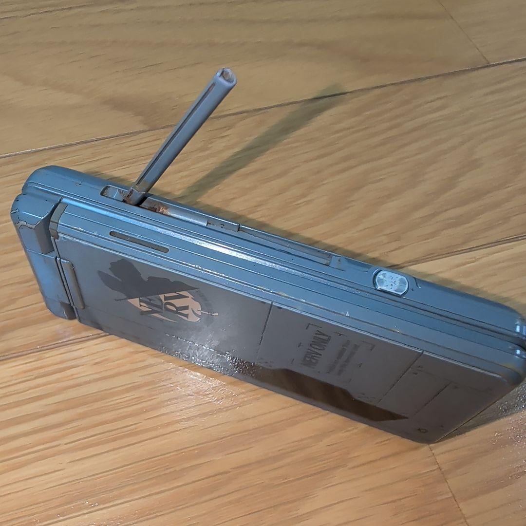 エヴァンゲリオン携帯SH-06A NERV 本体 ガラケー　使用できる