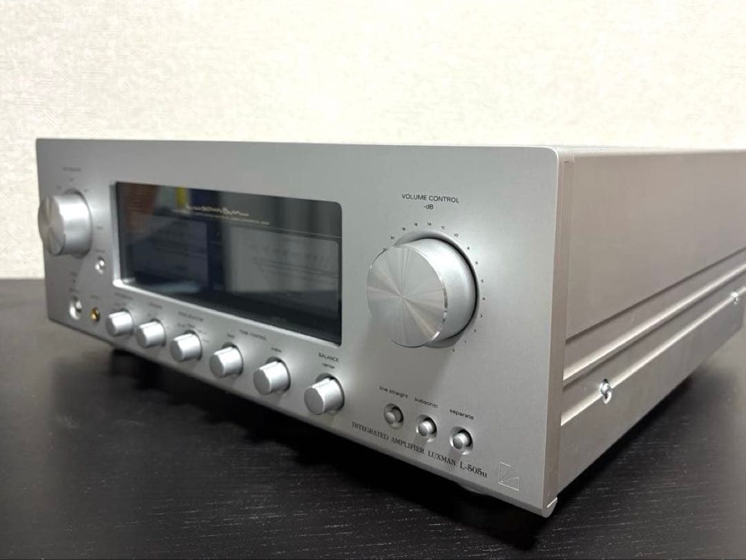 【美品・完動品】LUXMAN L-505u ブラスターホワイト プリメインアンプ