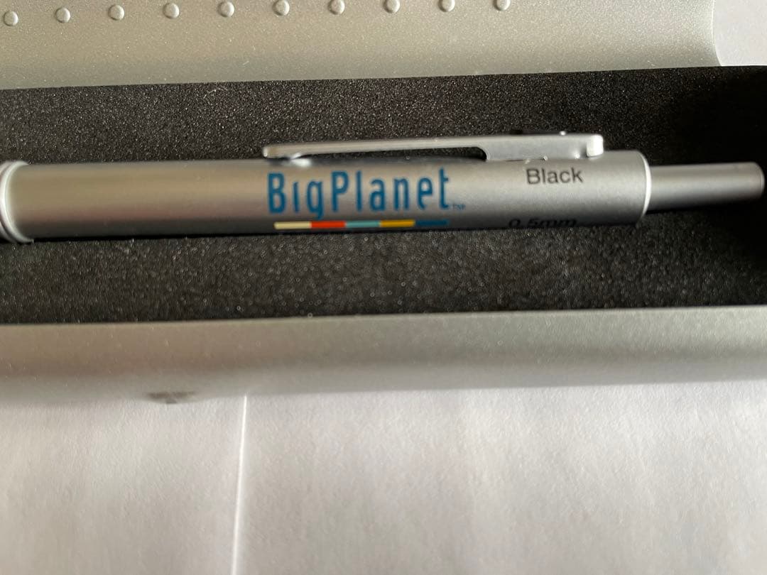 2色ペン&シャープペン ニュースキン 筆箱Big Planet ファーマネックス