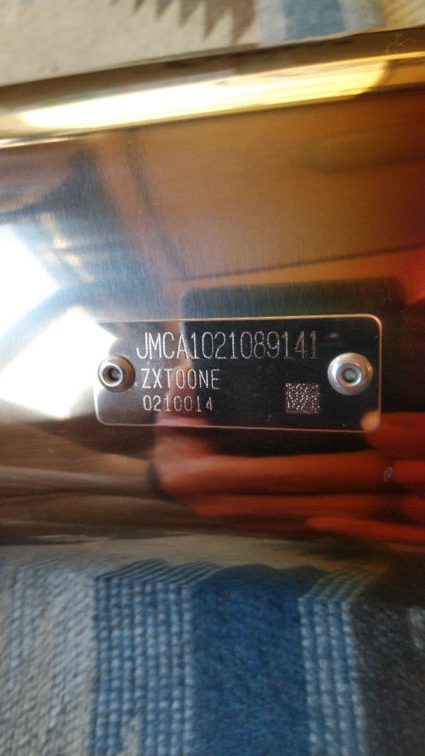 ZH2スリップオンマフラー アールズギア チタン