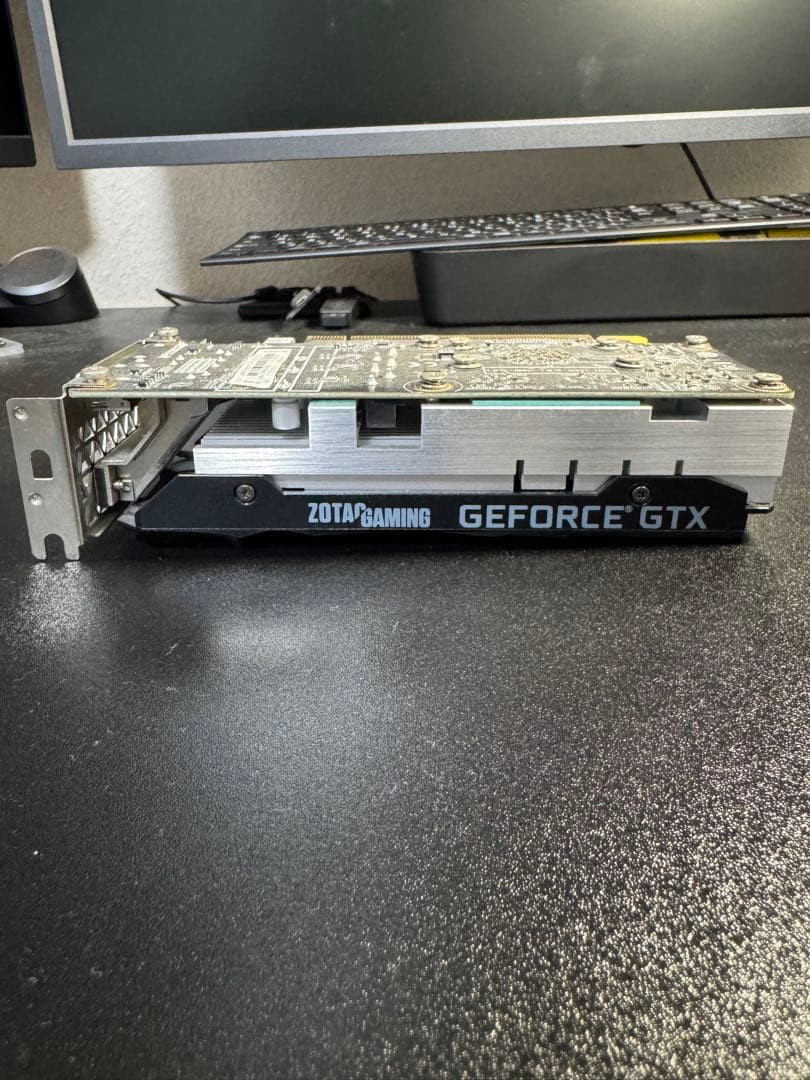 ZOTAC GeForce GTX 1650 LP 補助電源不要