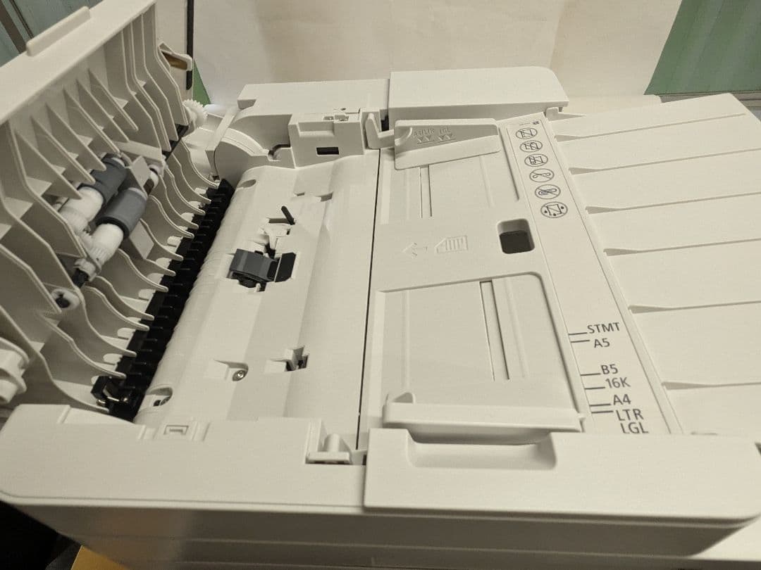 ほば新品 61枚 動作確認済 純正トナー全色100％ キャノン MF745CDW