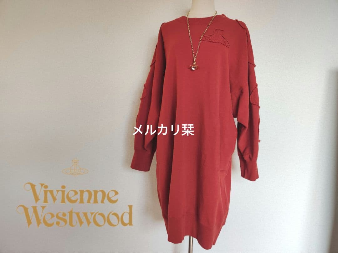 ヴィヴィアンウエストウッド ドライ裏毛オーブパッチワンピース