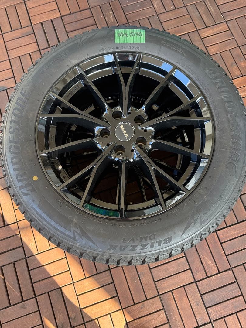 美品BMWX３ブリヂストンBLIZZAKタイヤホイールセットR18 スタッドレス