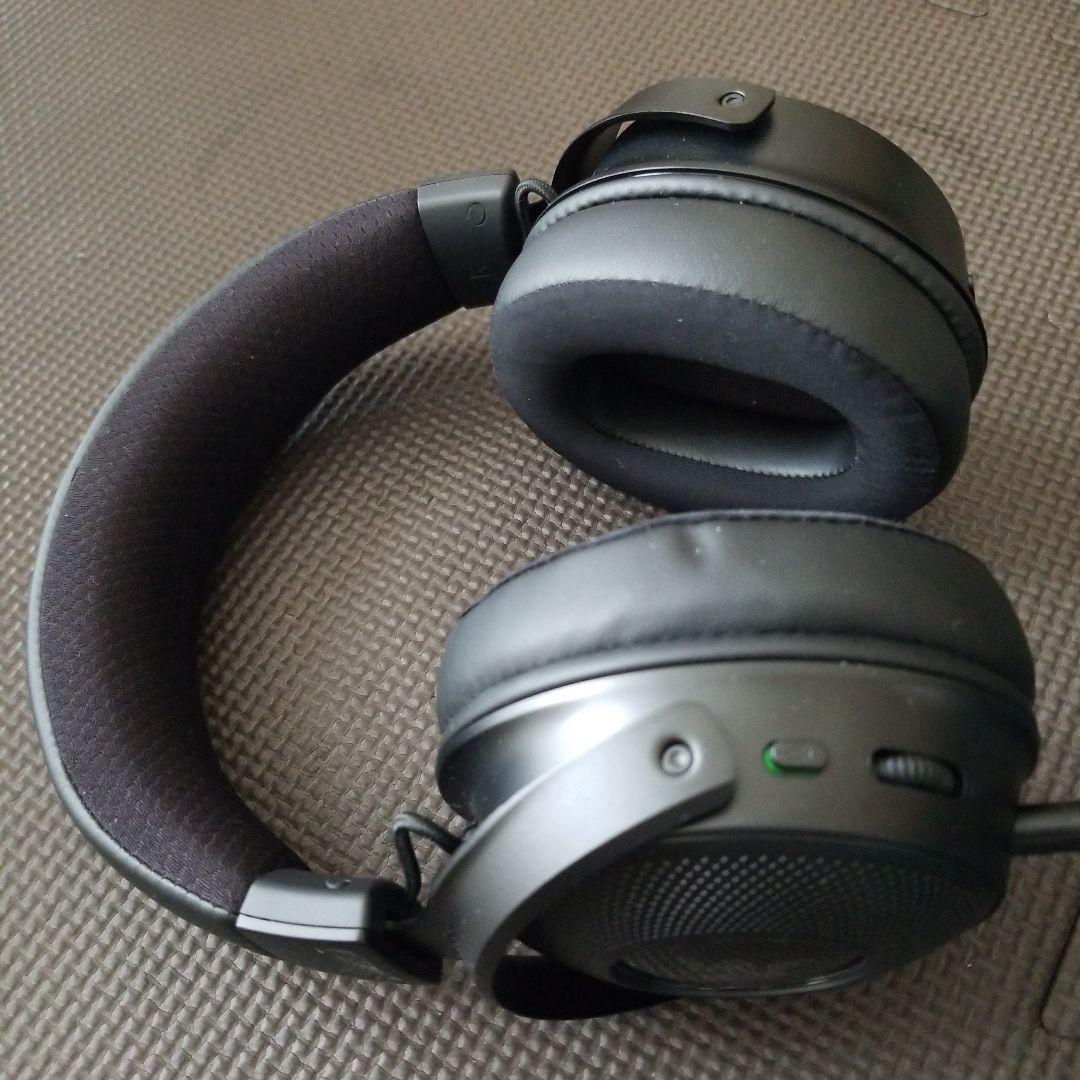 Razer Kraken V3 Hypersense 有線ゲーミングヘッドセット