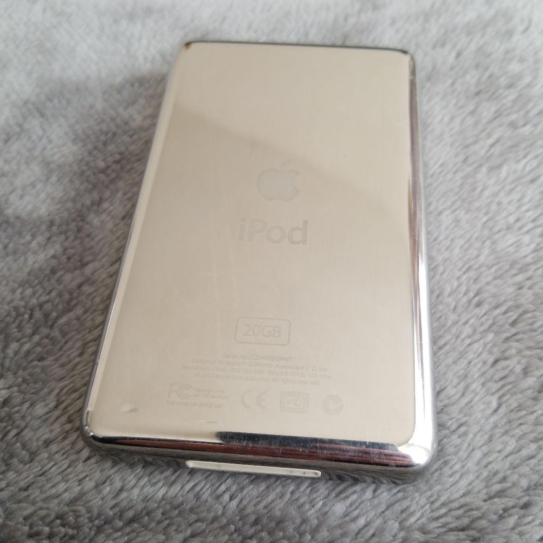 Apple iPod 15GB ホワイト　A1040