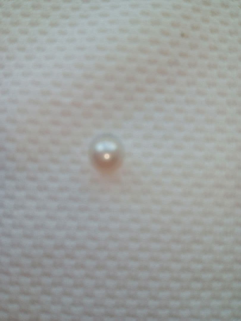 本真珠美品穴なし丸玉6ｍｍ新品未使用美品一粒