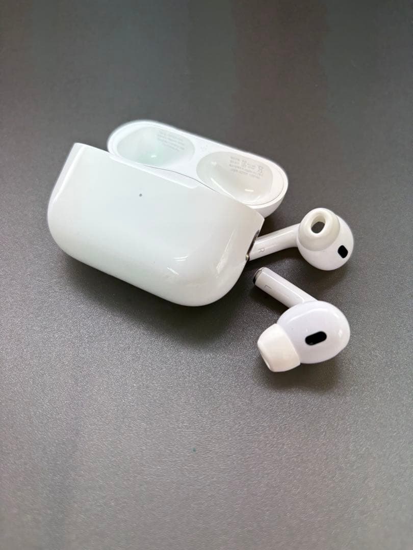 【訳あり】AirPodsPro 第2世代/Ligtning /<No.1696>