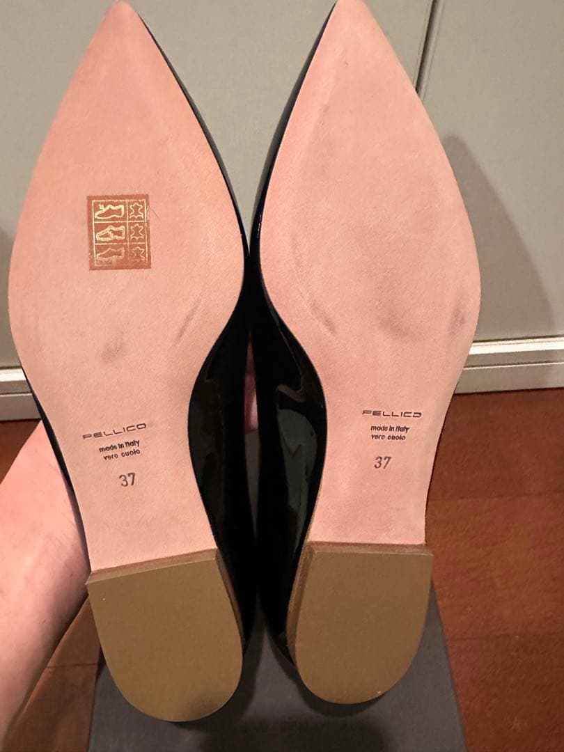 新品PELLICO ANIMAブラックフラットシューズ