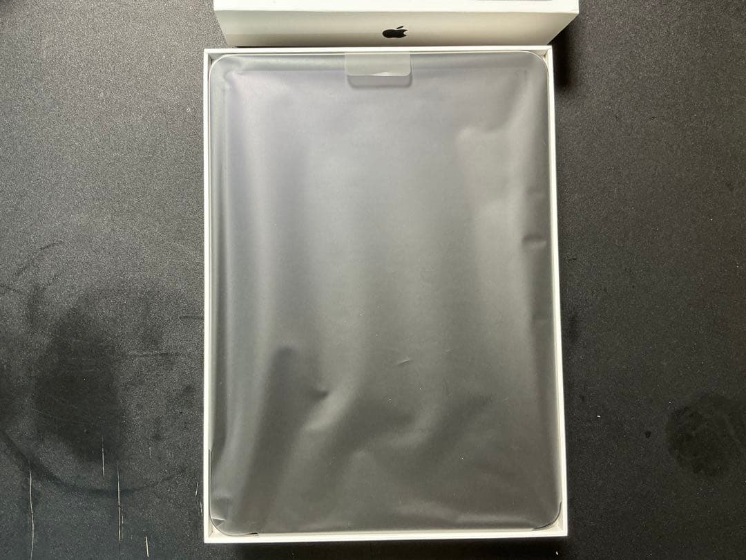 ★美品iPadPro 11インチ　第2世代　128GB WiFi バッテリ88％