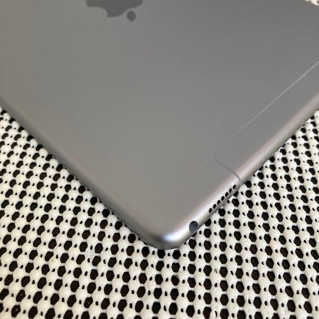 2339 電池ほぼ新品☆比較的美品☆iPad Pro 32GB SIMフリー☆