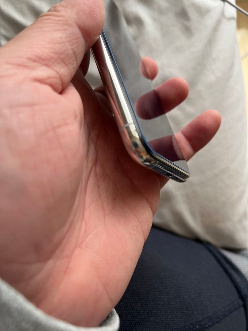 iPhone 11 pro 256GB 本体　白　シルバー　Faceid✖︎