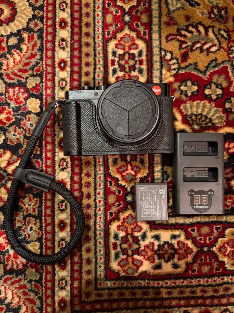 Leica dlux 7 純正フラッシュ・オートキャップ・予備バッテリー付き