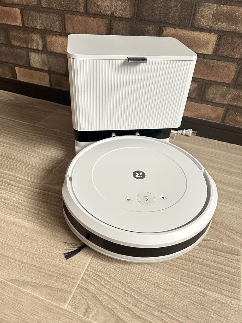 【紙パック5枚付】ルンバ コンボ2 Essential ホワイトY051260