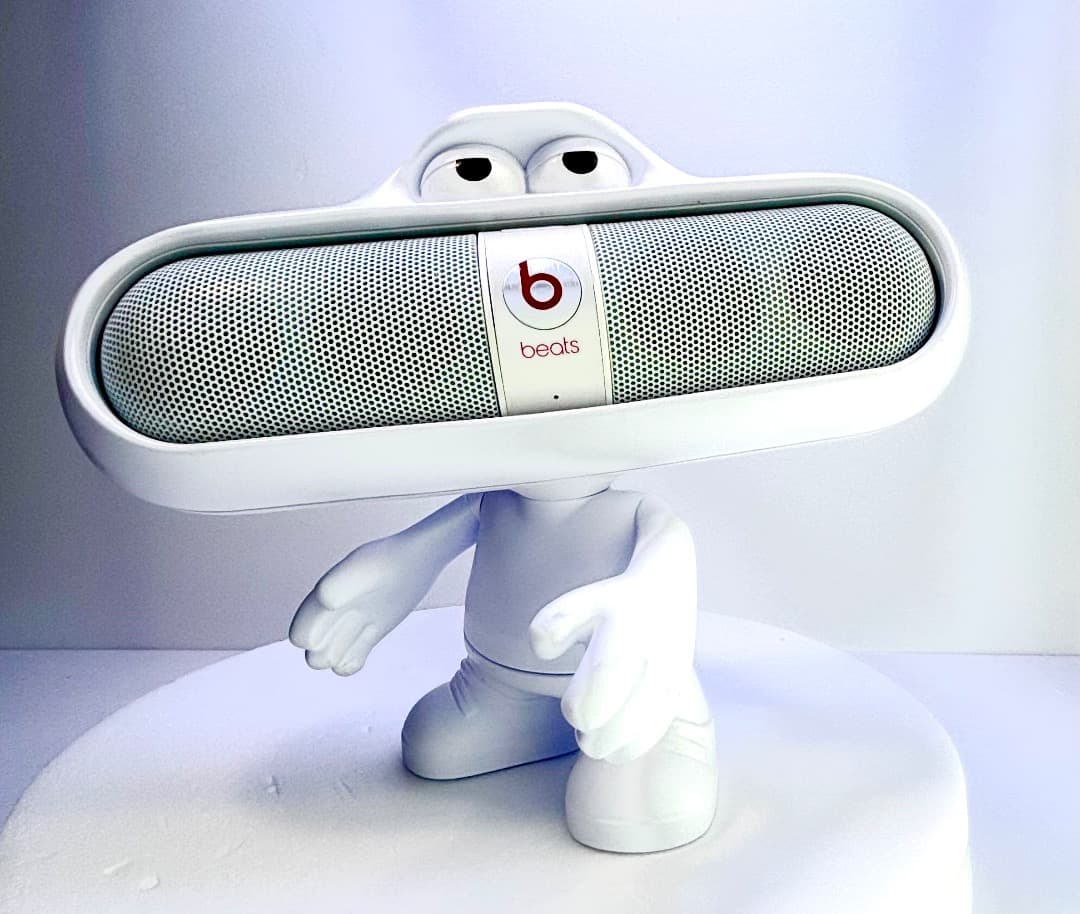 極美 Beats Pill 2.0 Bluetooth SpeakerStand