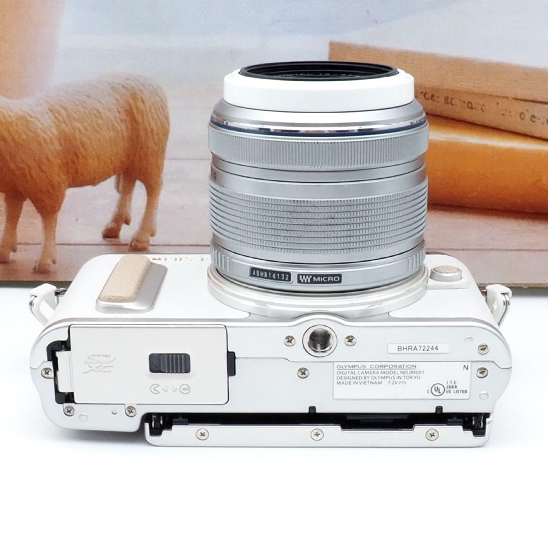 ⭐️オリンパスPEN E−PL8 Wi-Fi搭載でスマホへ転送 ショット数828回