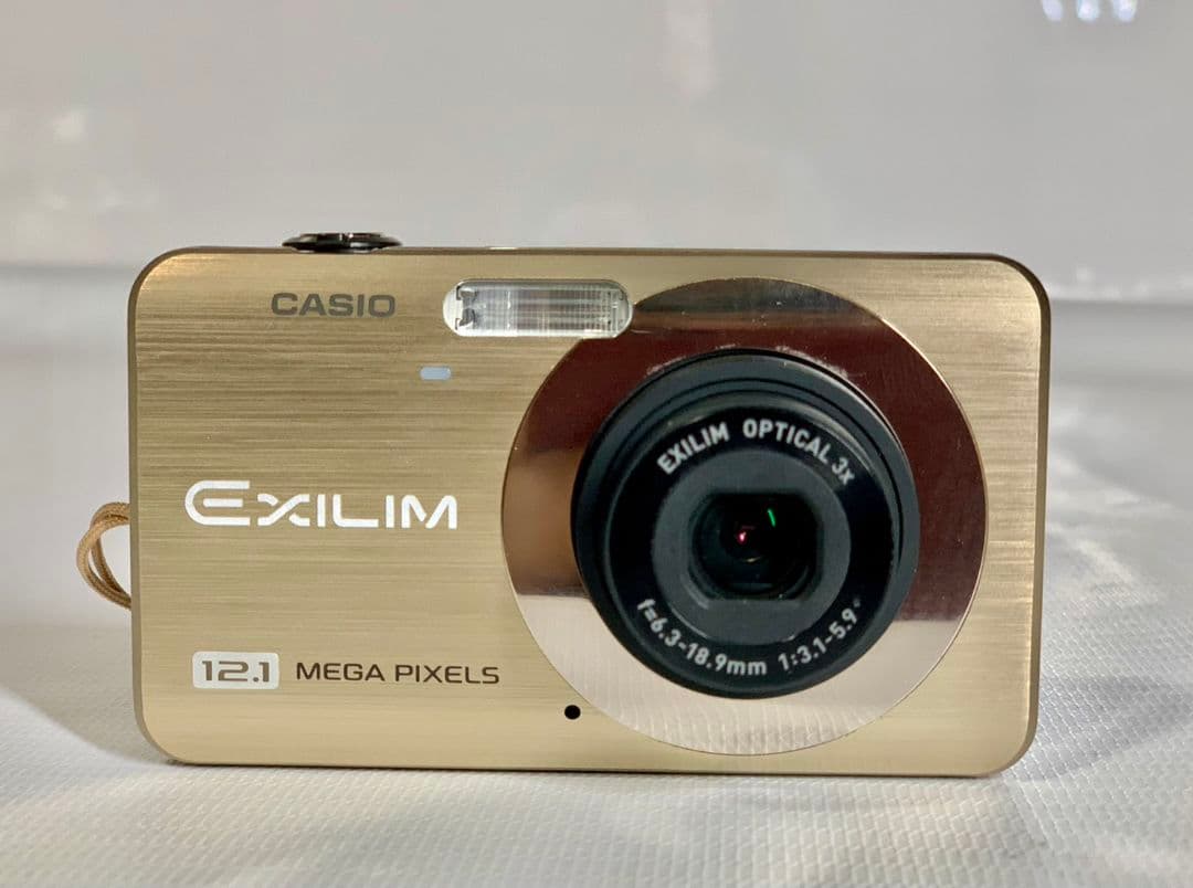 美品 CASIO EXILIM EX-Z90 デジタルカメラ