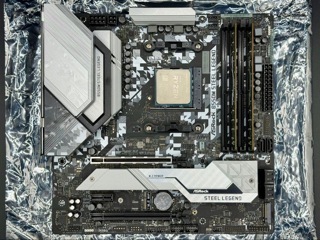 CPU Ryzen5700X DDR4 32GB B550M SteelLegend