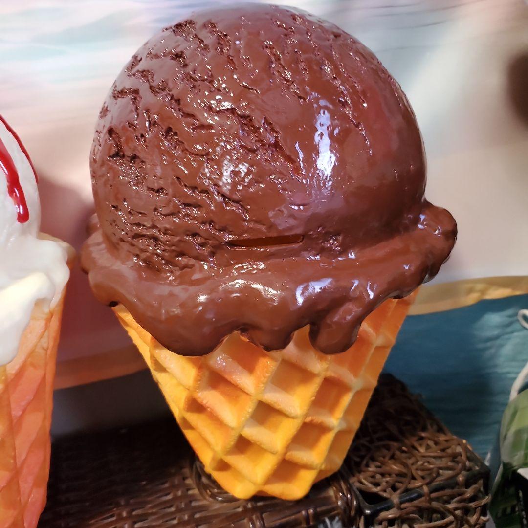 リアルアイスクリーム装飾品（ピンク・ホワイト・ブラウン）貯金箱３セット