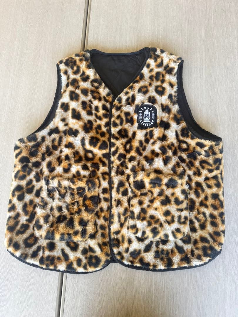 ヒョウ柄　リバーシブルベスト　値下げ不可