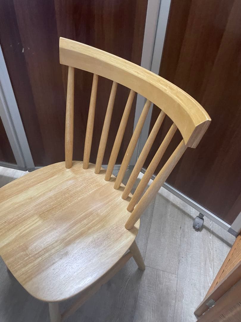 ウィンザーチェア　木製スピンドルバック　ダイニングチェア　⑤