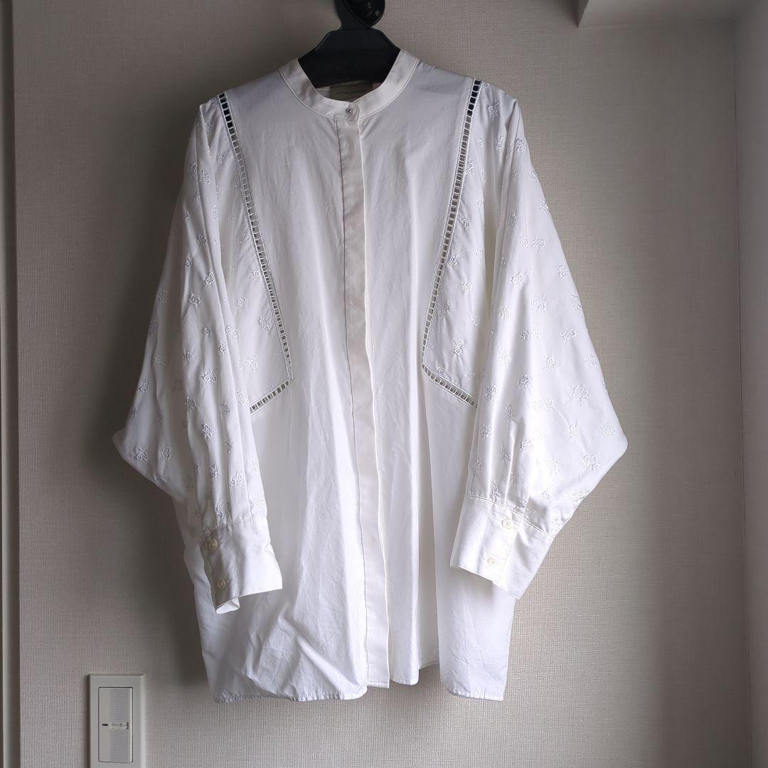 UNITED ARROWS　エンブロイダリー コンビ ドルマンブラウス