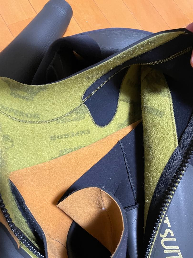 ラッシュフルスーツ ウェットスーツ