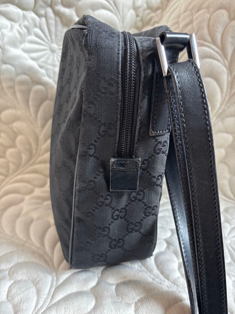 【訳あり】GUCCI GG柄 ブラック ナイロン ショルダーバッグ