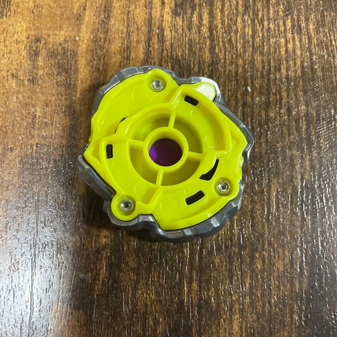 【限定新品ベイ】ベイブレードX オロチクラスタ6-60 J