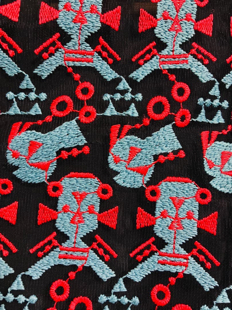 【値下げ】EMPORIO ARMANI 柄刺繍 七分袖Aラインワンピース