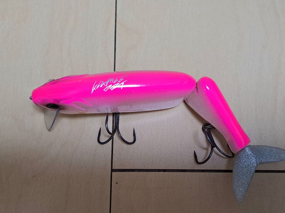 DRT　タイニークラッシュ　長谷川ピンク　1 ビッグベイト　Vテール付き