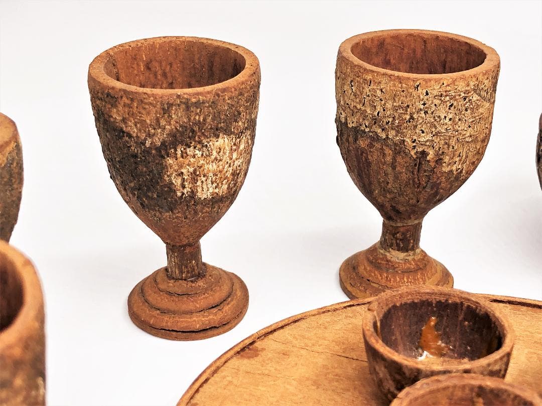 【 シナモン木彫茶器 】 １８世紀セイロン　オランダ商船　伝世収蔵品