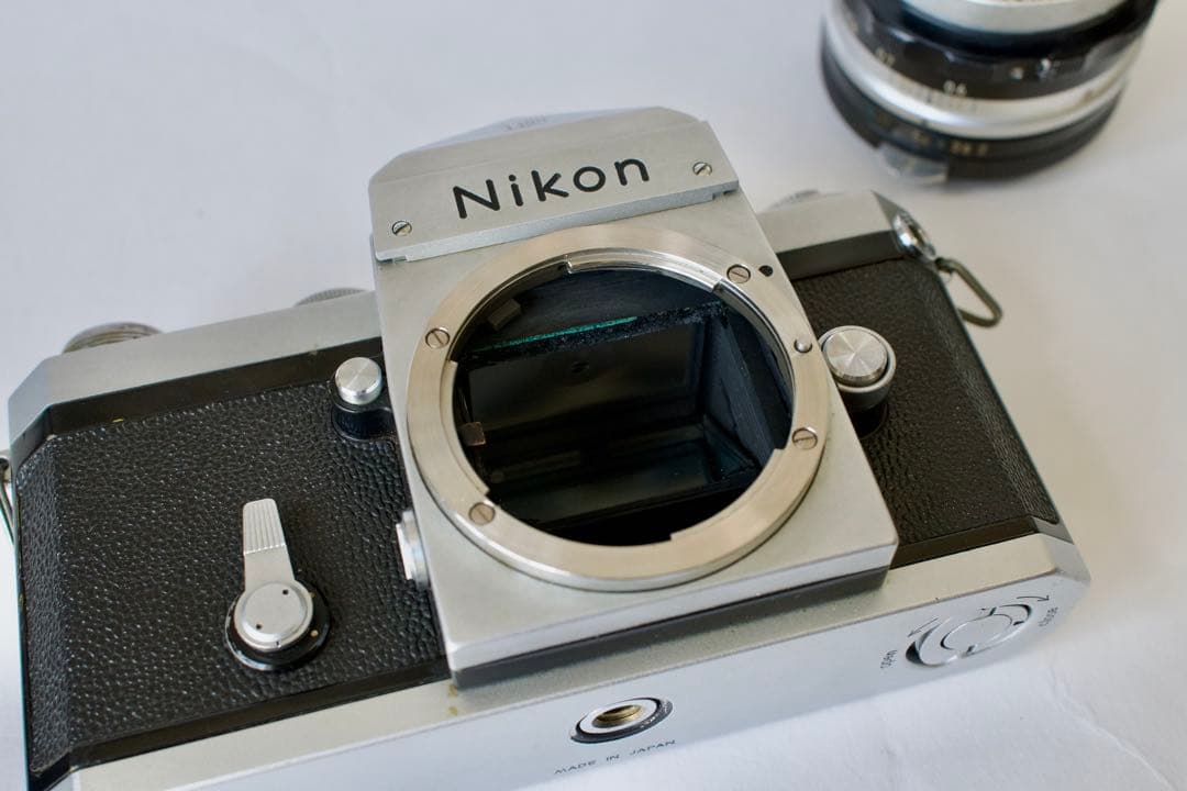 初期型 Nikon F 一眼レフカメラ Nikkor 50mm f/2