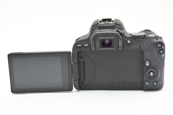 キャノン Canon EOS Kiss X9 レンズキット 一眼レフカメラ
