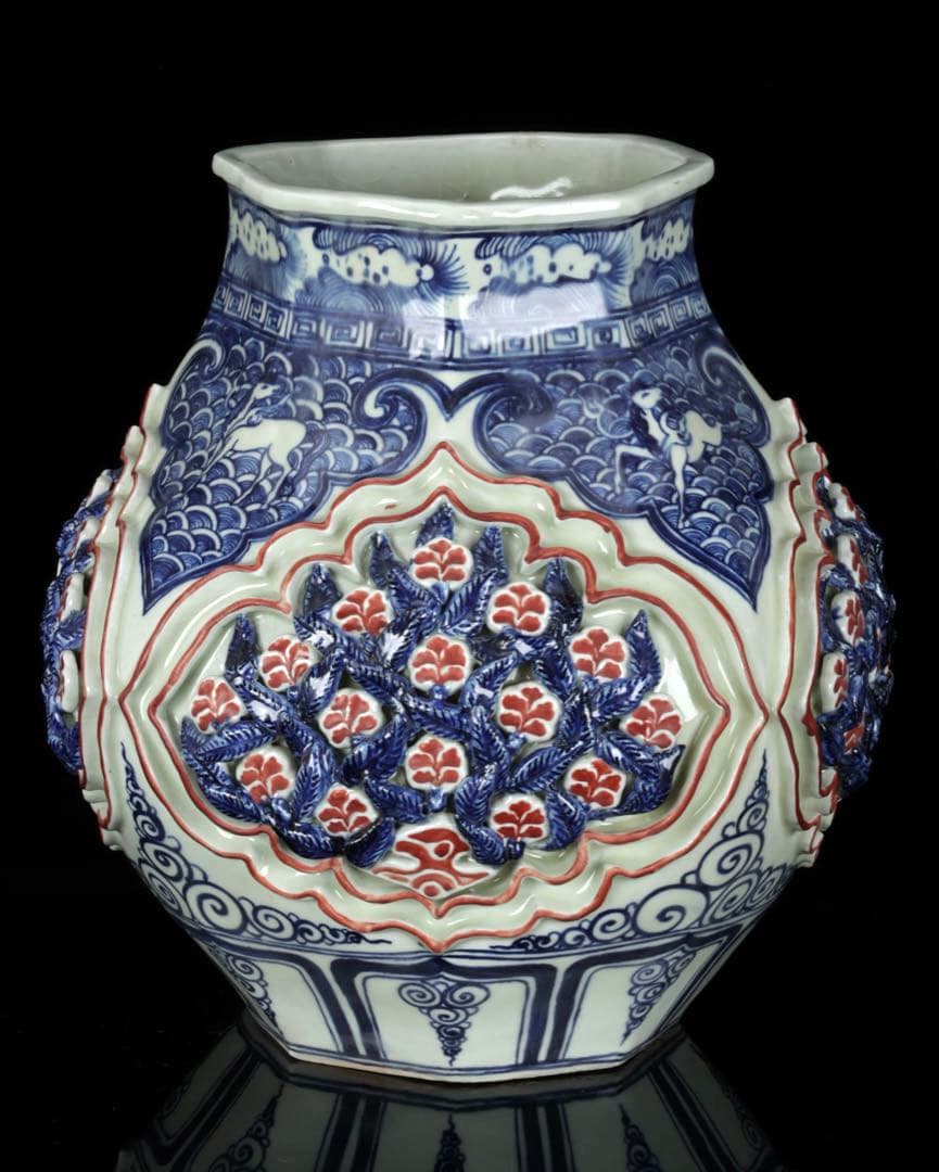 壺 中国古玩 青花釉裏紅透彫花弁麒麟紋壺 唐物 飾壺 花瓶 時代物 古美術 骨董