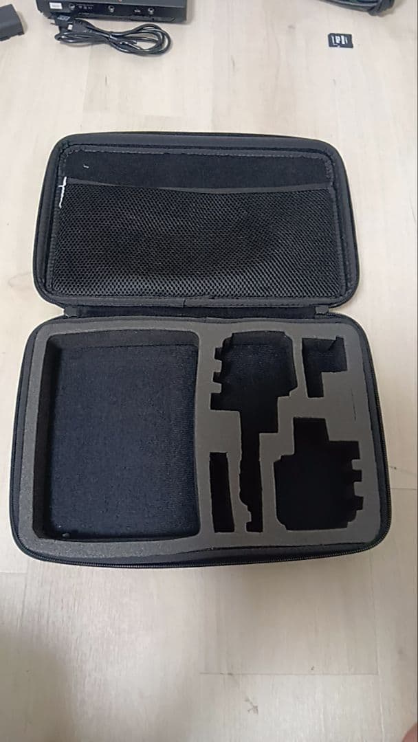 Blackmagic Video Assist 4K モニター