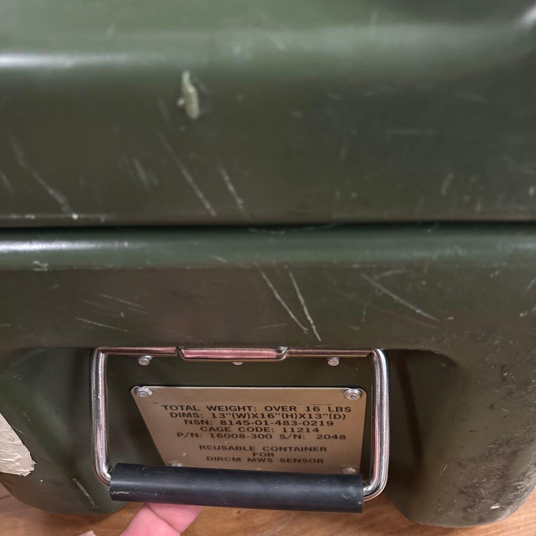 米軍　実物　ミリタリー　ハードケース　送料無料