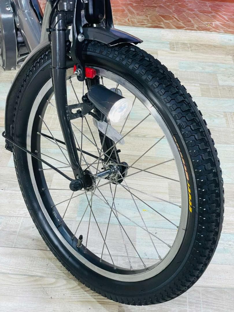 ビッケポーラーe　2019年モデル⭐️　子供乗せ電動アシスト自転車　Y2078