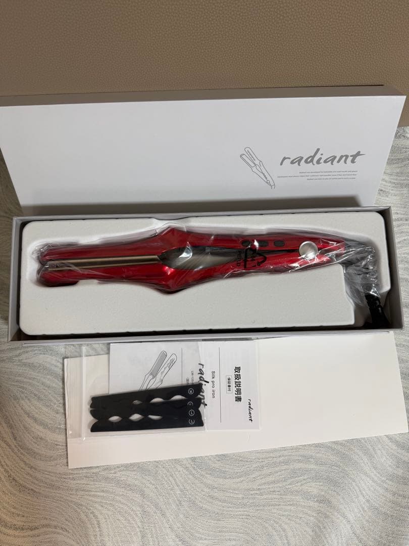 radiant ヘアアイロン レッド 1本