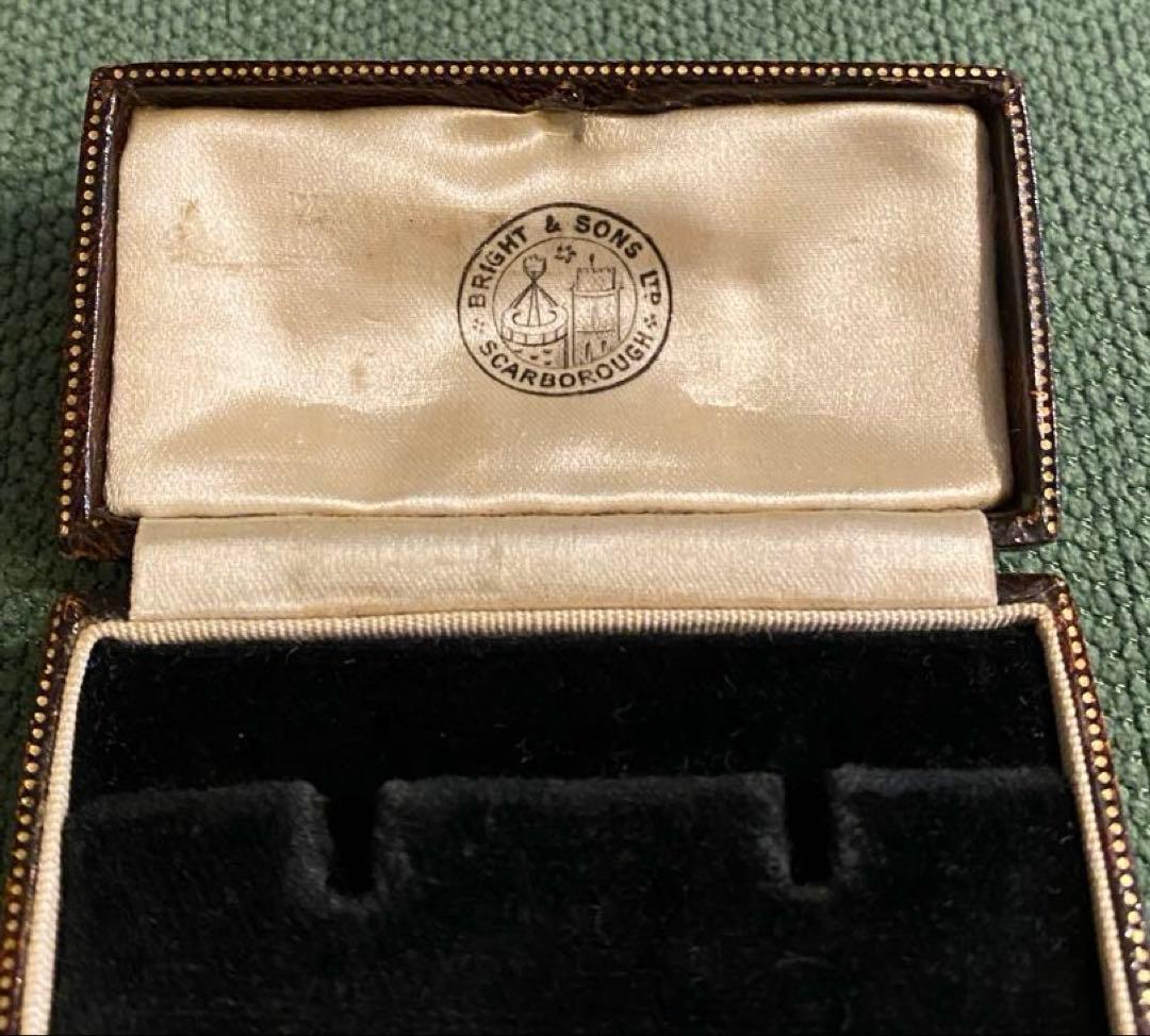 【コネちゃん☺️】アンティーク・イヤリング・ケース②⑦2点