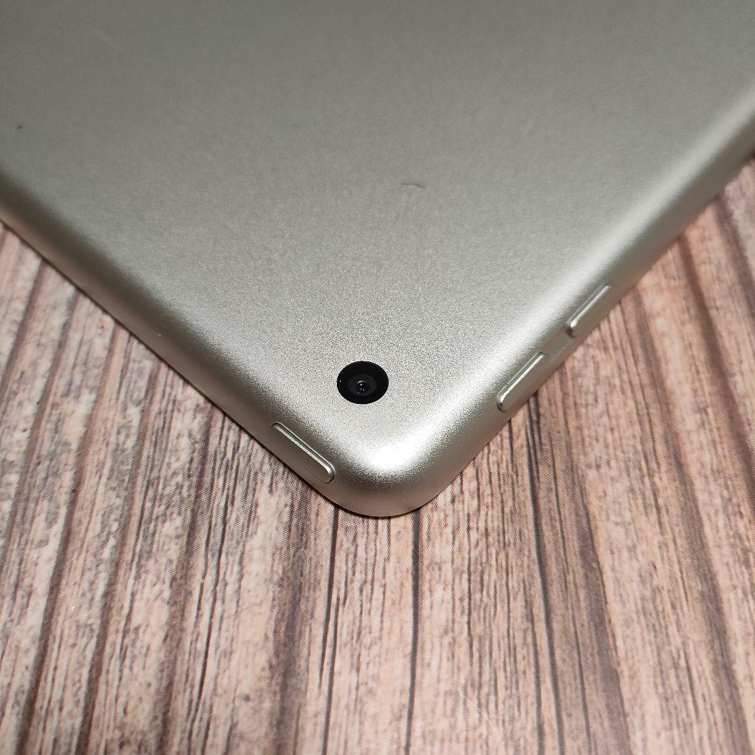 iPad 第6世代 32GB シルバー 美品 バッテリー98%