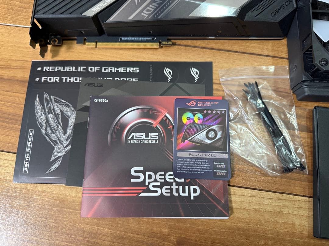 グラフィックボード・グラボ・ビデオカード ASUS ROG-STRIX-LC-RX6800XT-O16G-GAMING