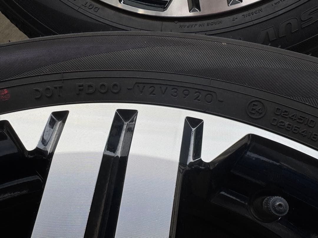 【送料込み】デリカD:5後期 純正タイヤ付きホイール 4本セット