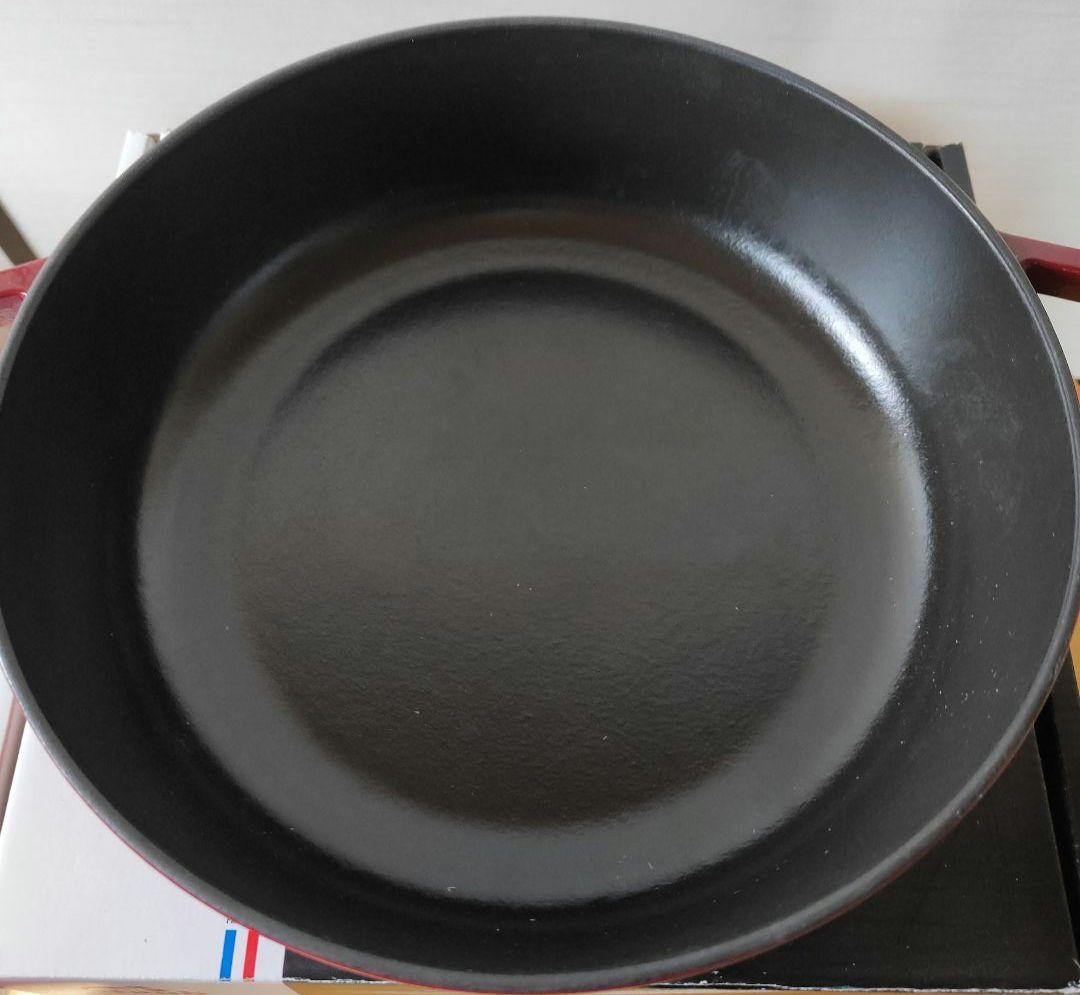 staub ブレイザー　ソテーパン 24cm チェリー