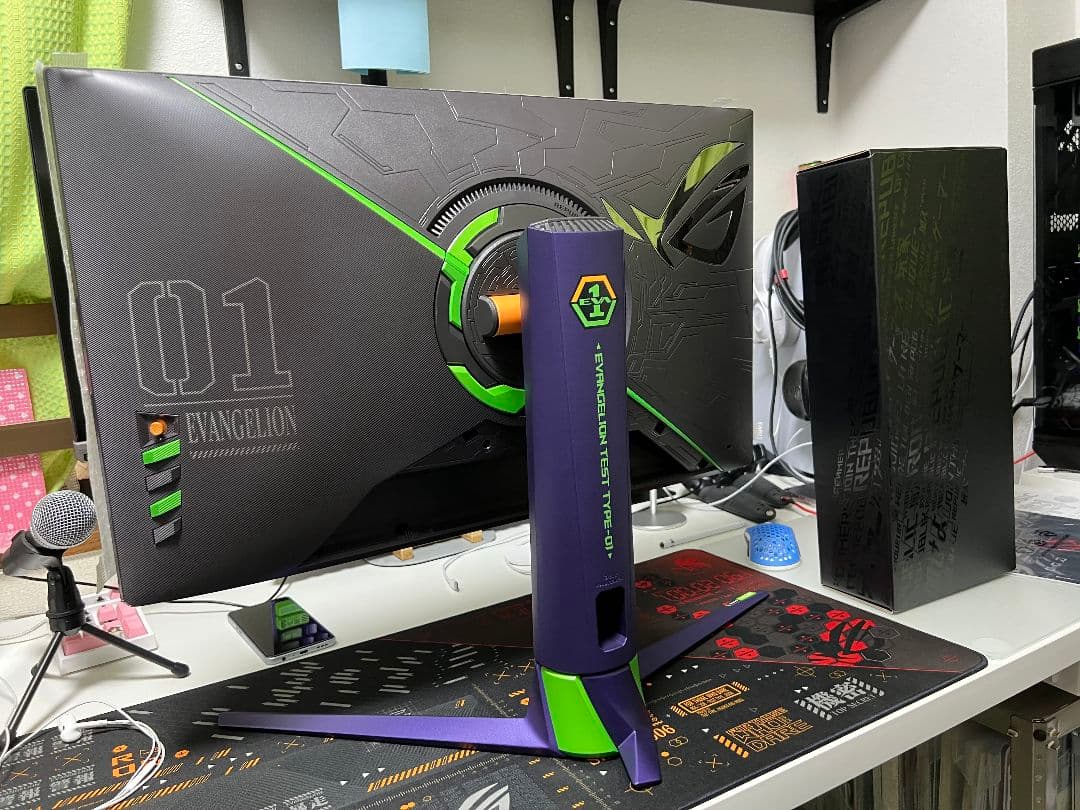 ROG X EVANGELION モニター 本体