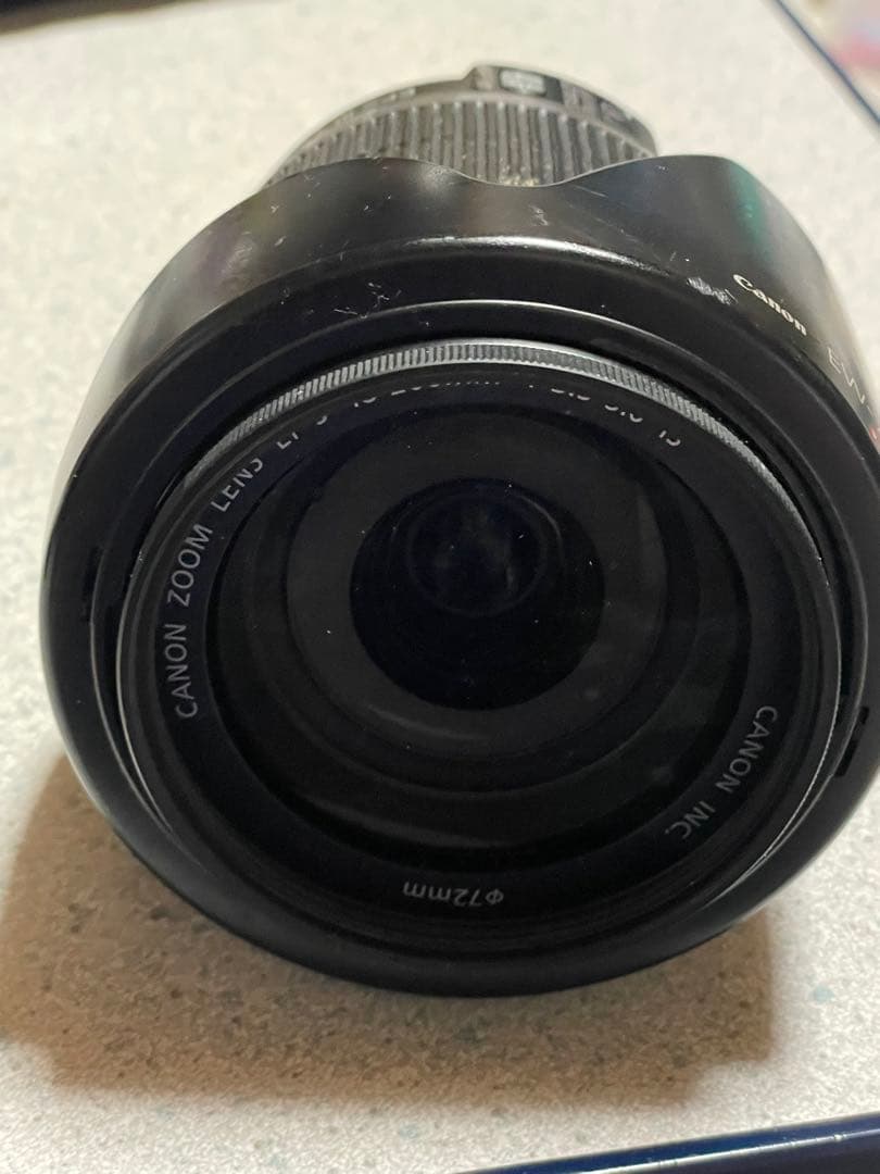 CANON EF-S18-200mm F3.5-5.6（手ブレ補正）