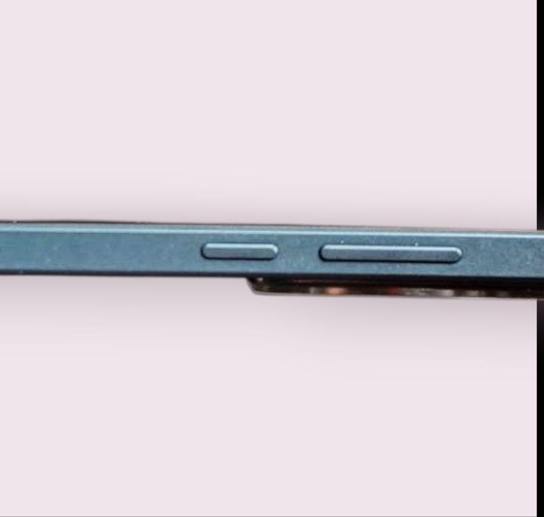 値下げしました　　　　　OPPO　Reno11A 128G ダークグリーン　美品