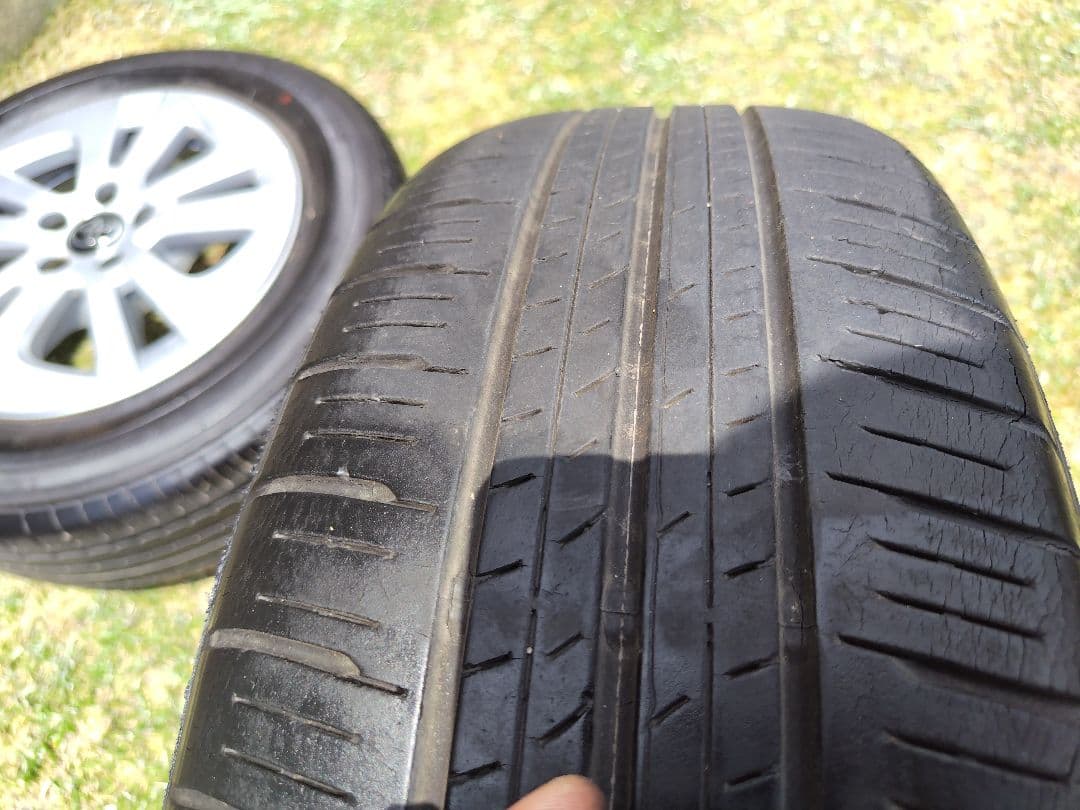 t*a様 k*7様 50プリウス　純正 15インチ ホイールタイヤセット