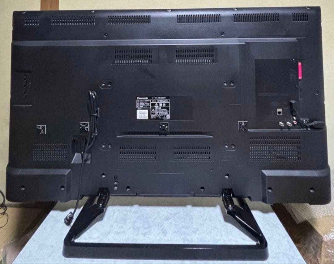 Panasonic TH-49E300HT 49インチ液晶テレビ【中古品】