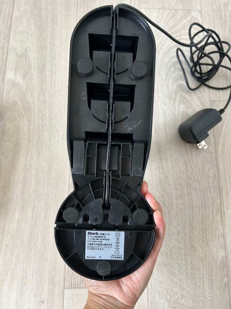 Shark EVOPOWER DX ハンディクリーナー WV517JST